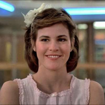 Ally Sheedy measurements, bio, height, weight, shoe, and bra size
