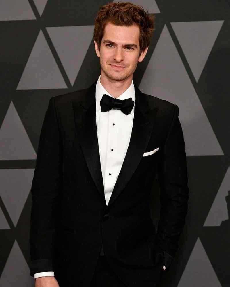 Andrew Garfield's measurements, bio, height, weight, and shoe