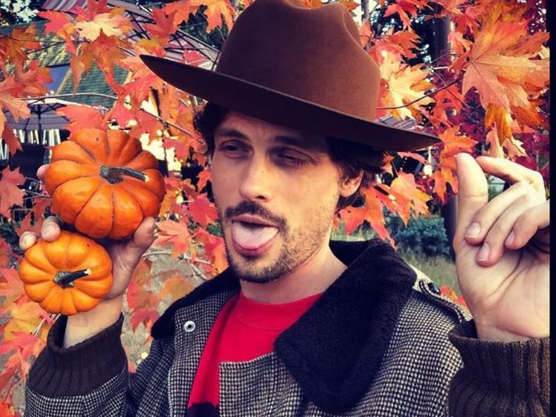 Matthew Gray Gubler measurements, bio, height, weight, and shoe size