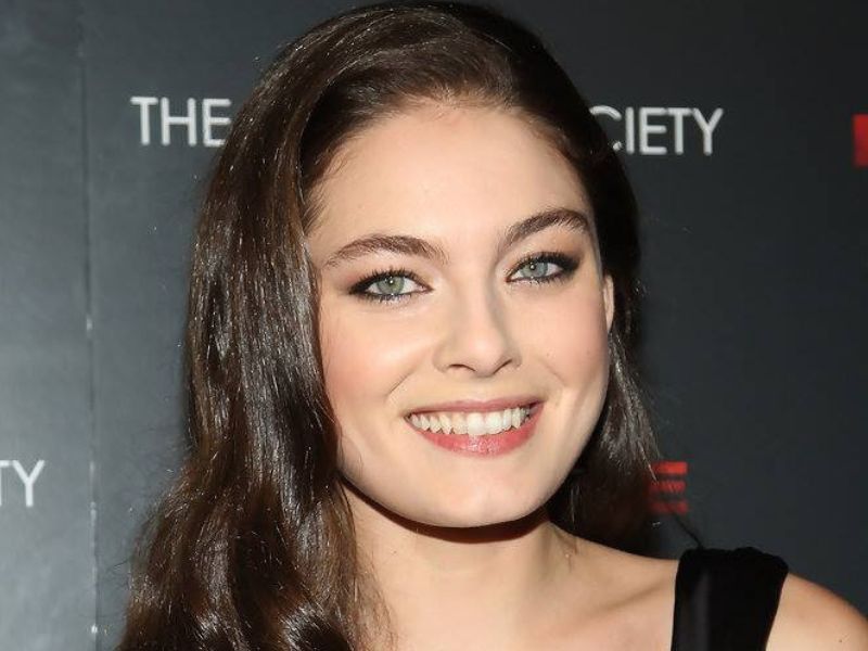 Alexa Davalos measurements, bio, height, weight, shoe and bra size