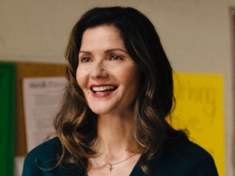 Jill Hennessy measurements, bio, height, weight, shoe and bra size