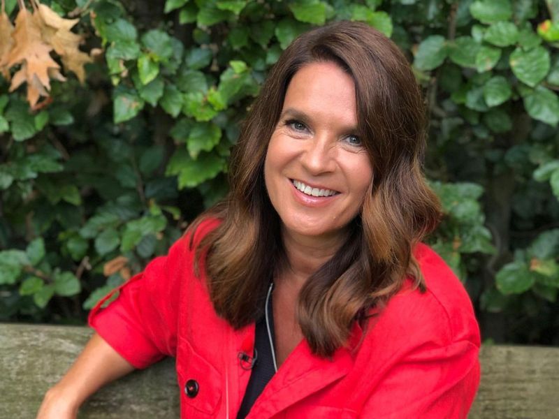 Katarina Witt measurements, bio, height, weight, shoe and bra size