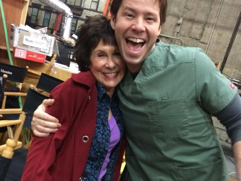 Rhea Perlman measurements, bio, height, weight, shoe and bra size