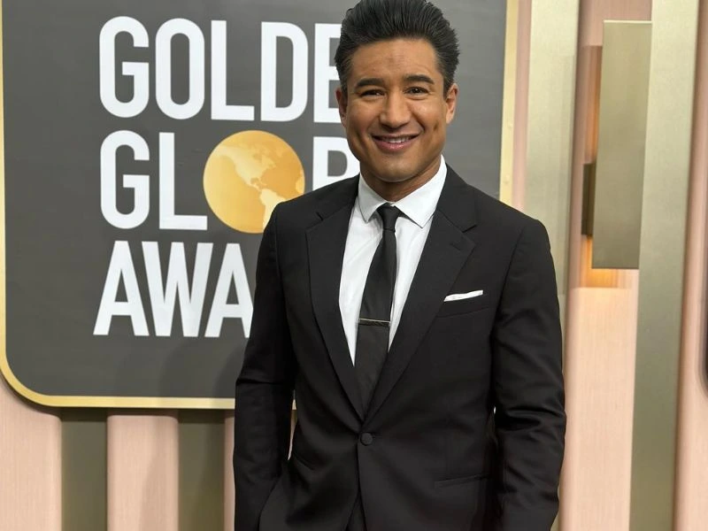 Mario Lopez measurements, bio, height, weight, shoe