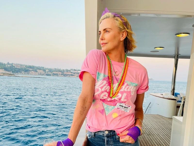 Charlize Theron measurements, bio, height, weight, shoe and bra size