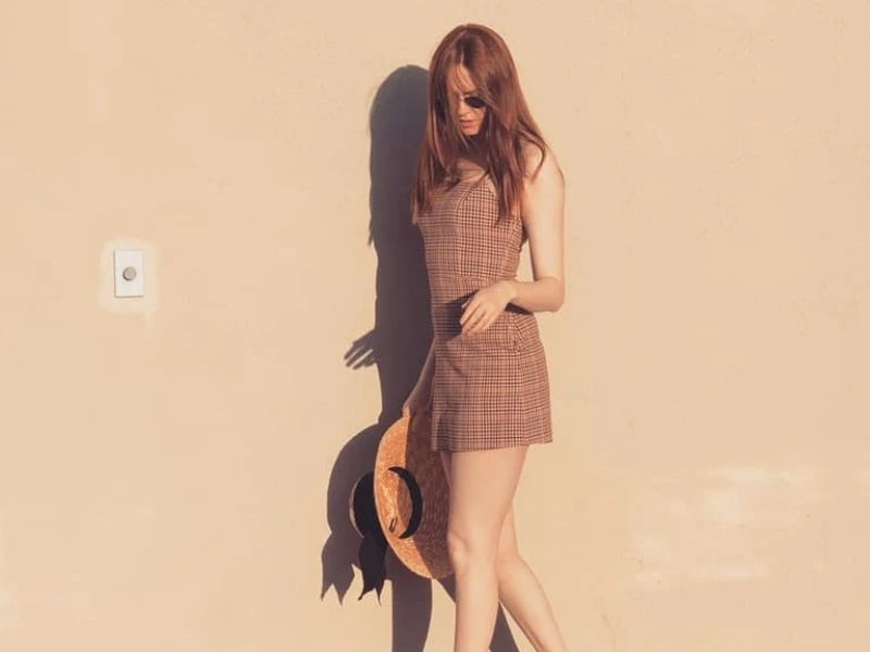 Karen Gillan measurements, bio, height, weight, shoe and bra size