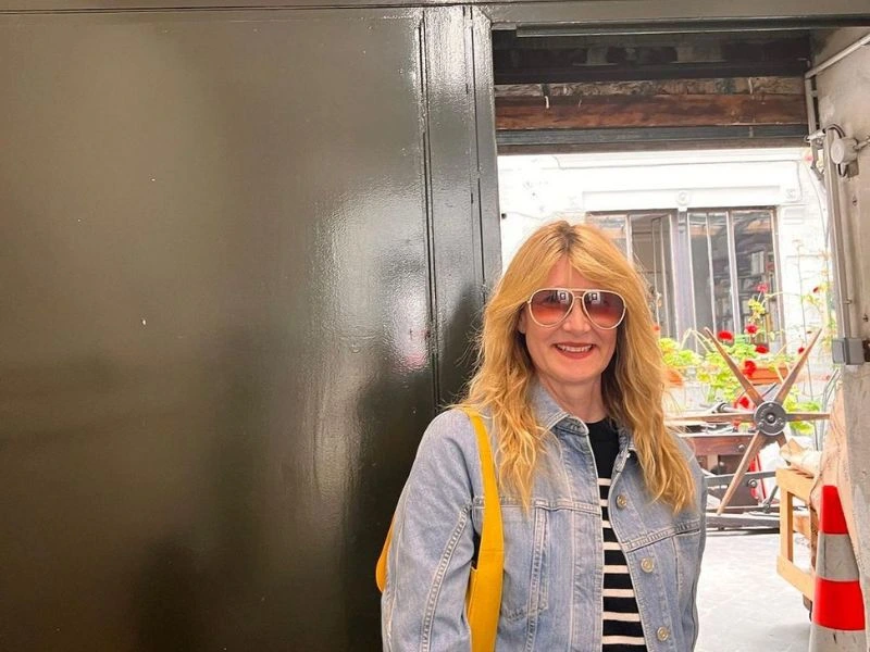 Laura Dern measurements, bio, height, weight, shoe and bra size