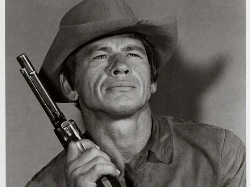 Charles Bronson measurements, bio, height, weight, shoe