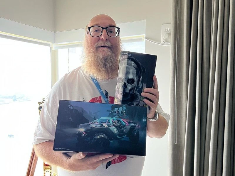 Brian Posehn measurements, bio, height, weight, shoe size