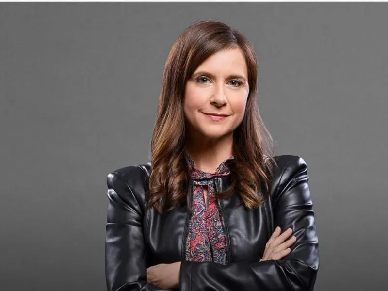 Kellie Martin measurements, bio, height, weight, shoe and bra size