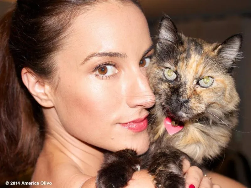 America Olivo measurements, bio, height, weight, shoe, and bra size