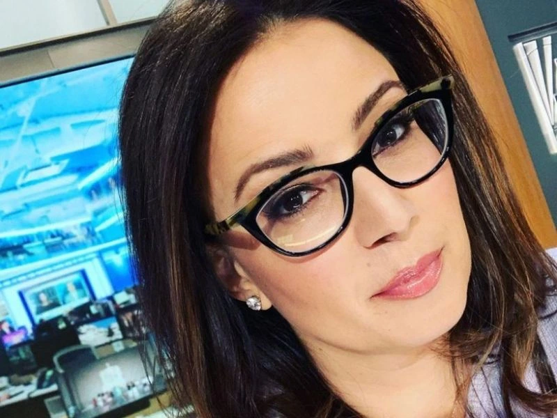 Julie Banderas measurements, bio, height, weight, shoe and bra size