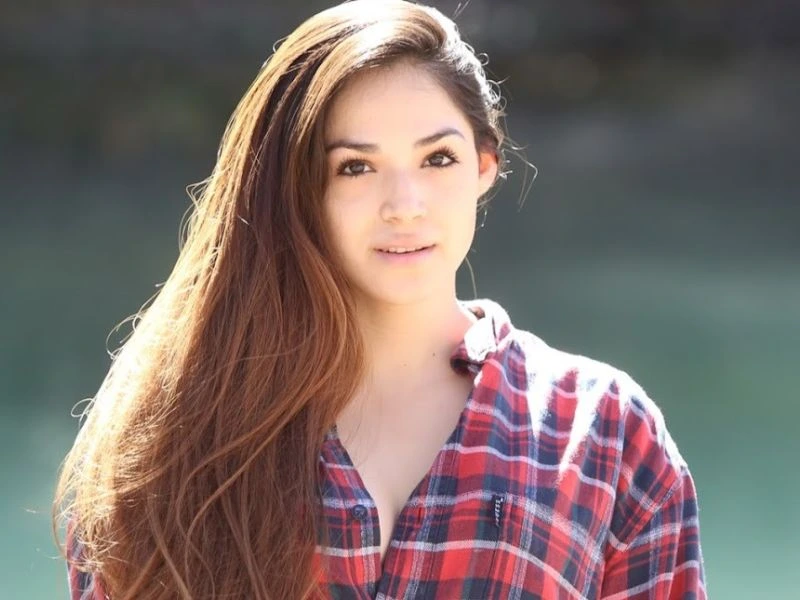 Ariana Guerra measurements, bio, height, weight, shoe and bra size