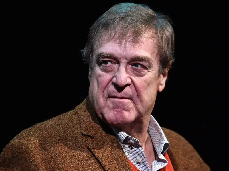 John Goodman measurements, bio, height, weight, shoe size