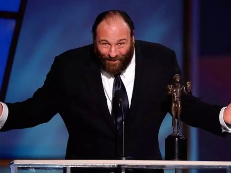 James Gandolfini measurements, bio, height, weight, shoe size
