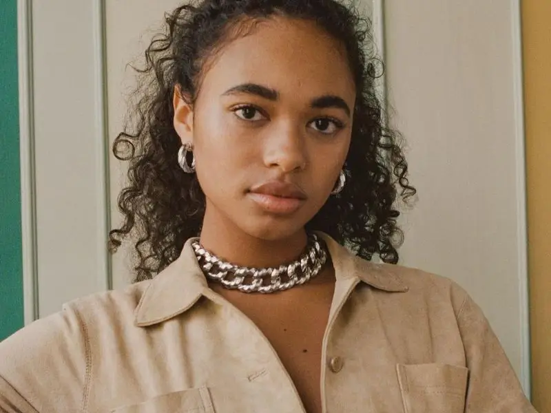 Chandler Kinney measurements, bio, height,weight, shoe and bra size