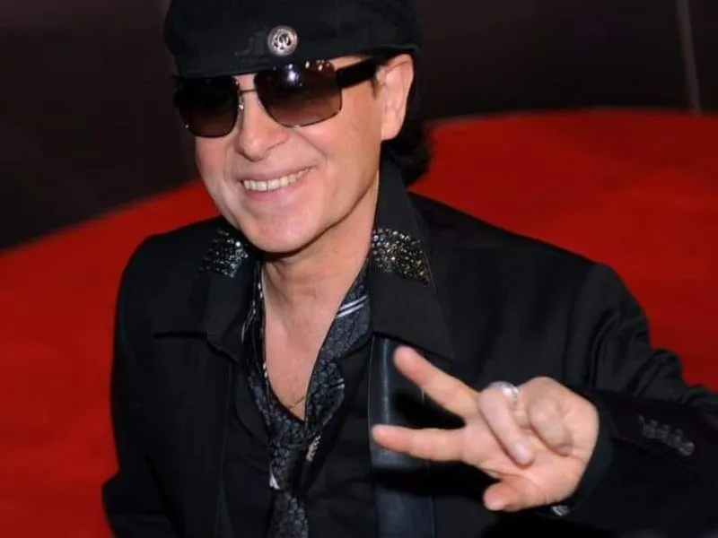 Klaus Meine measurements, bio, height, weight, shoe size