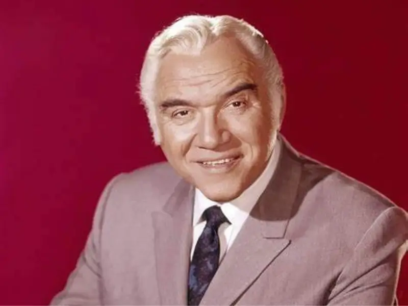 Lorne Greene measurements, bio, height,weight, shoe size
