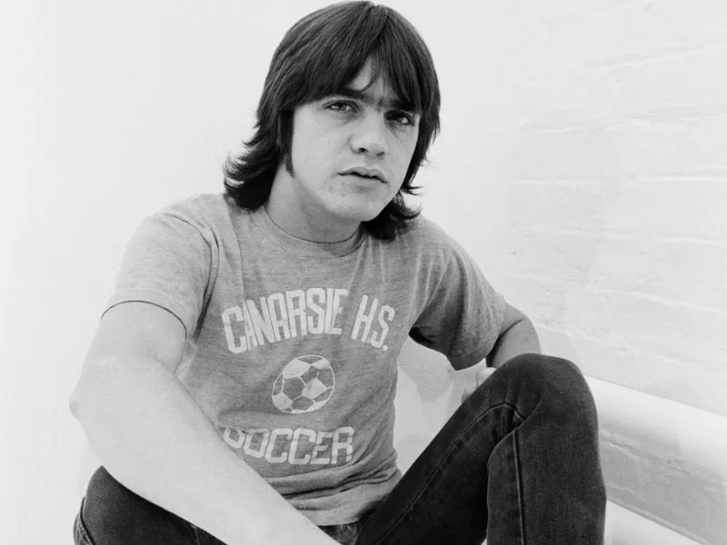 Malcolm Young measurements, bio, height, weight, shoe size