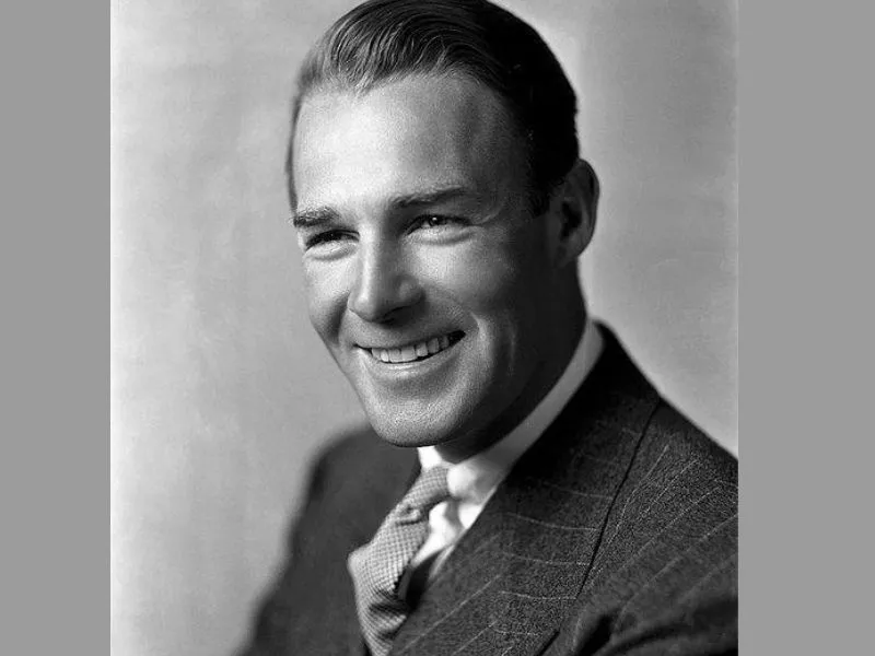 Randolph Scott measurements, bio, height, weight, shoe size
