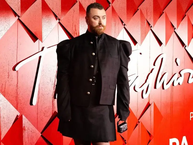 Sam Smith measurements, bio, height,weight, shoe size