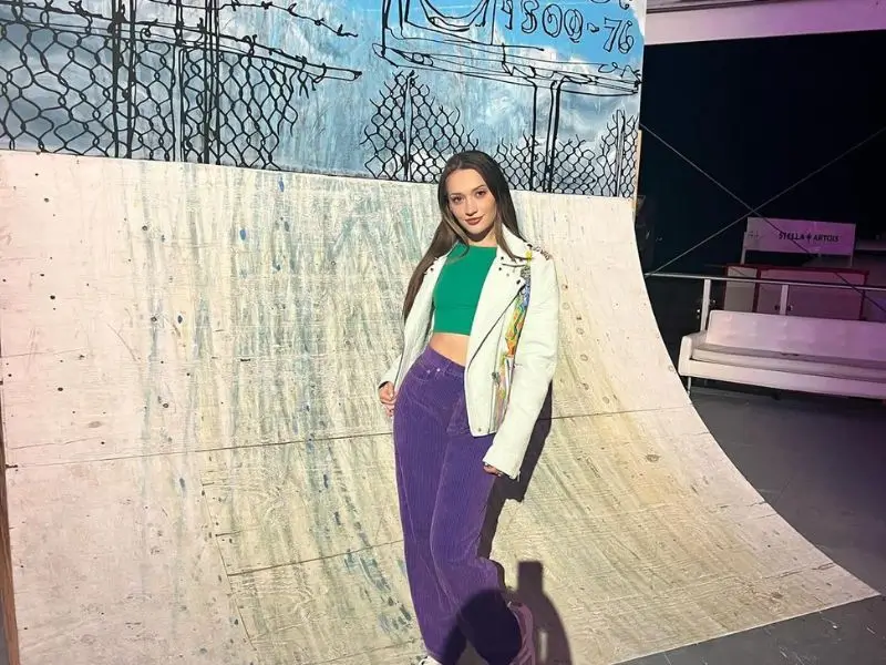 Sera Ryder measurements, bio, height,weight, shoe and bra size