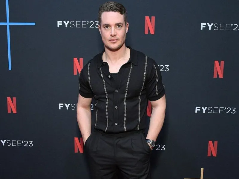 Alexander Dreymon measurements, bio, height, weight, shoe size