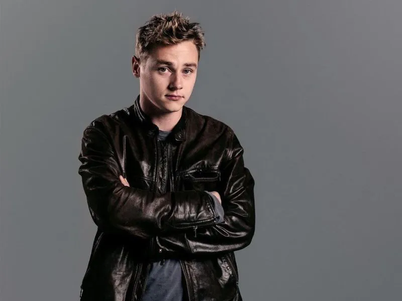 Ben Hardy measurements, bio, height, weight, shoe size