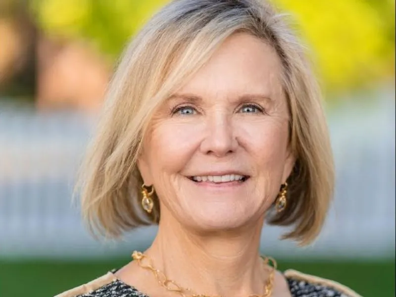 Connie Carter measurements, bio, height, weight, shoe and bra size