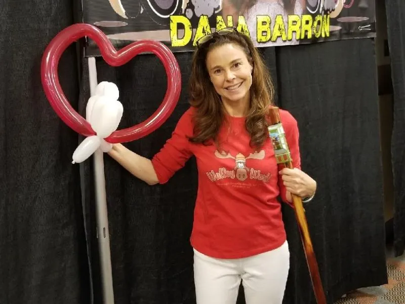 Dana Barron measurements, bio, height, weight, shoe and bra size