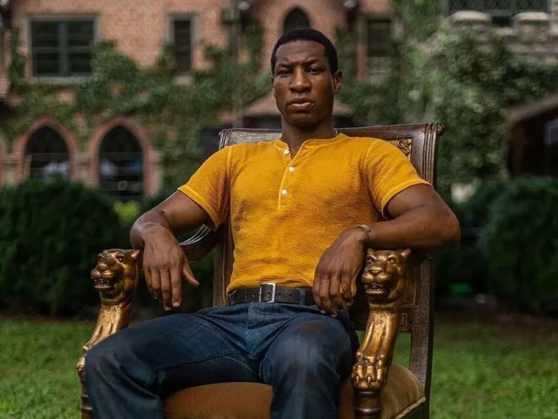 Jonathan Majors measurements, bio, height, weight, shoe size