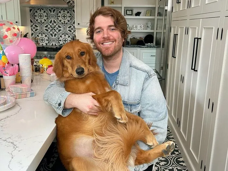 Shane Dawson measurements, bio, height, weight, shoe and bra size