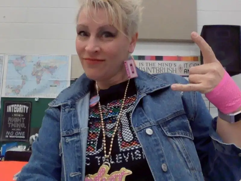 Susan Powter measurements, bio, height,weight, shoe and bra size