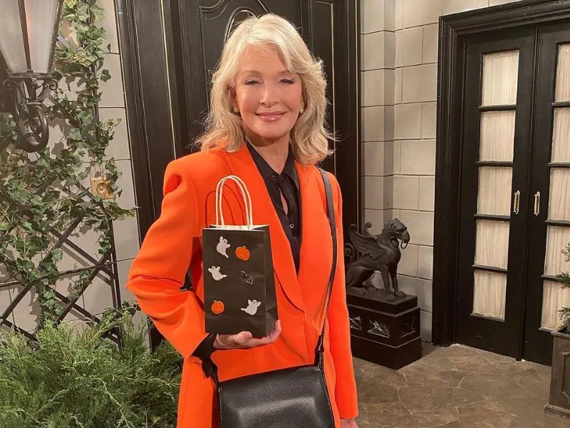 Deidre Hall measurements, bio, height, weight, shoe and bra size