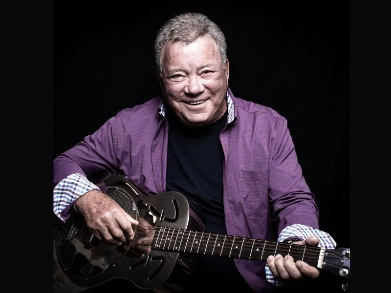 William Shatner measurements, bio, height, weight, shoe  size