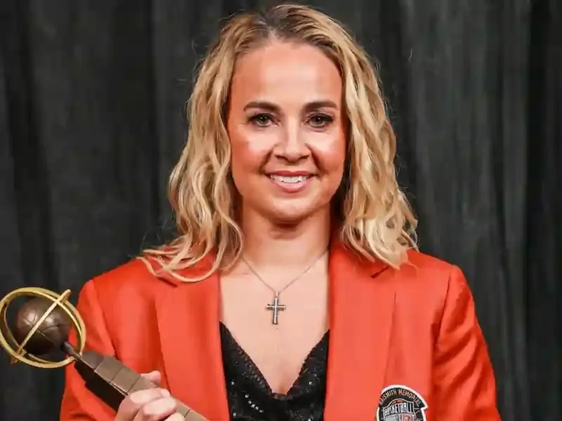Becky Hammon Measurements, bio, height, weight, shoe and bra size