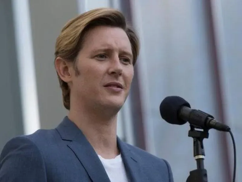 Gabriel Mann Measurements, bio, height, weight, shoe size