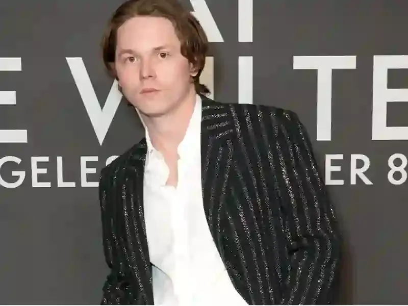 Jack Kilmer Measurements, bio, height, weight, shoe size