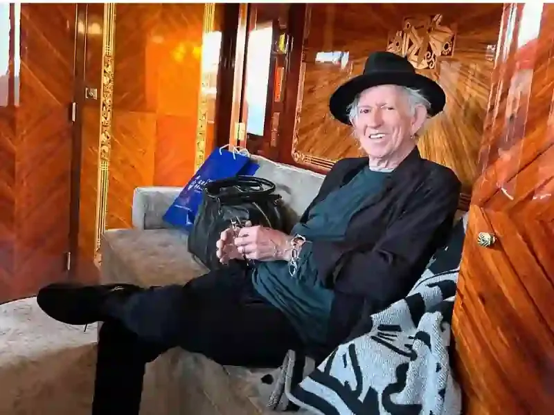 Keith Richards Measurements, bio, height, weight, shoe size