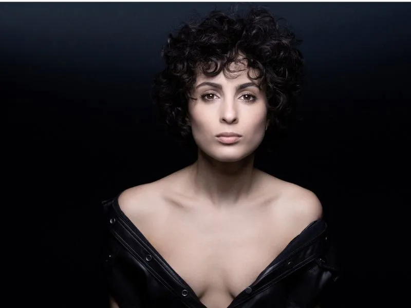 Barbara Pravi Measurements, bio, height, weight, shoe and bra size