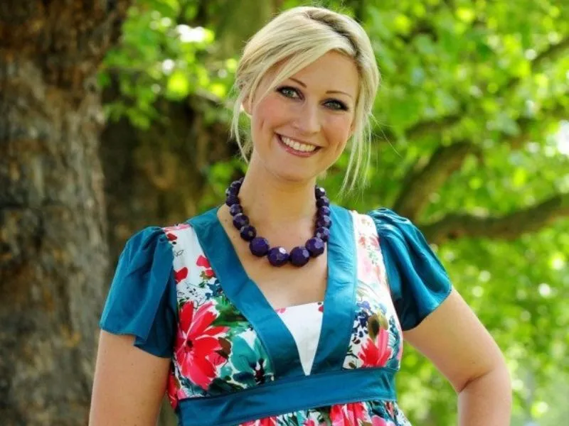 Becky Mantin Measurements, bio, height, weight, shoe and bra size