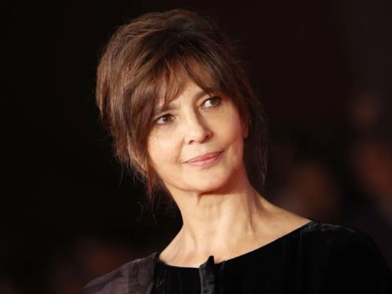 Laura Morante Measurements, bio, height, weight, shoe and bra size