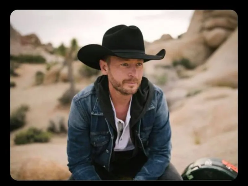 Paul Brandt Measurements, bio, height, weight, shoe size