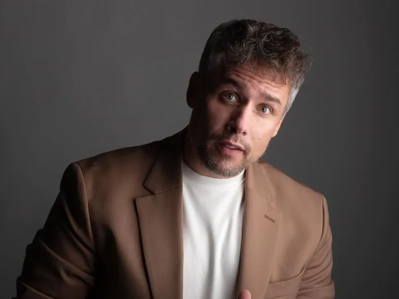 Roger Berruezo Measurements, bio, height, weight, shoe size