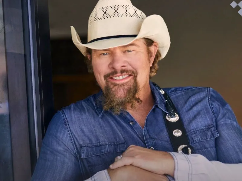 Toby Keith Measurements, bio, height, weight, shoe size