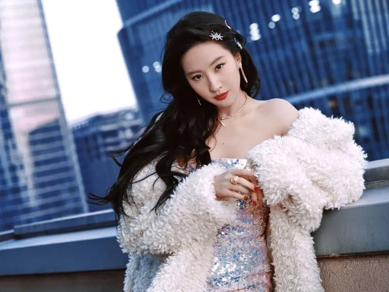 Liu Yifei Measurements, bio, height, weight, shoe and bra size