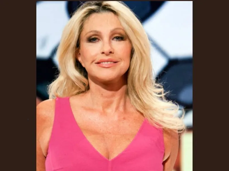 Paola Ferrari Measurements, bio, height, weight, shoe and bra size