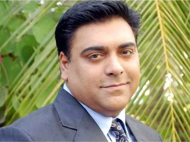 Ram Kapoor Measurements, bio, height, weight, shoe size