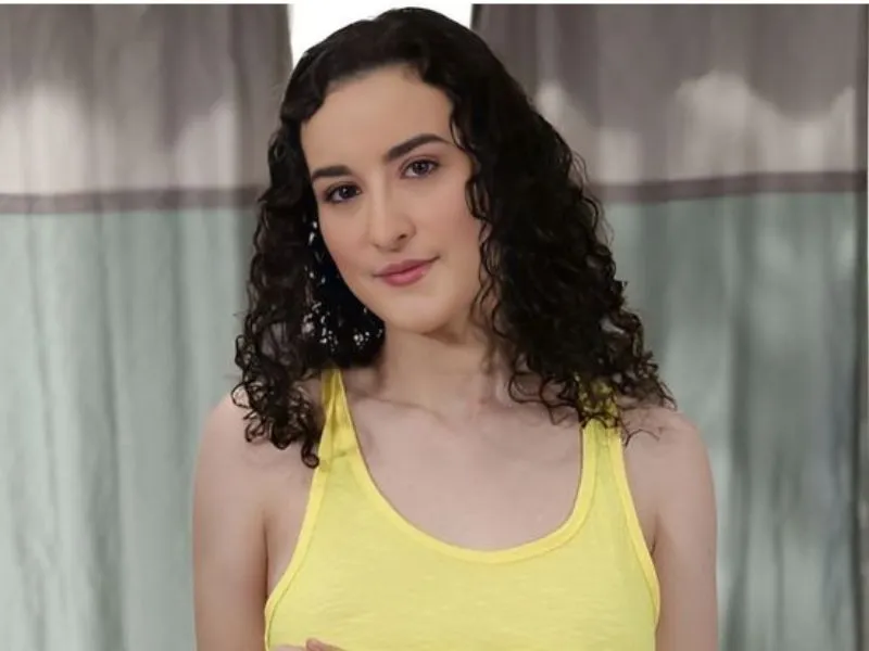 Lyra Lockhart Measurements, bio, height, weight, shoe and bra size