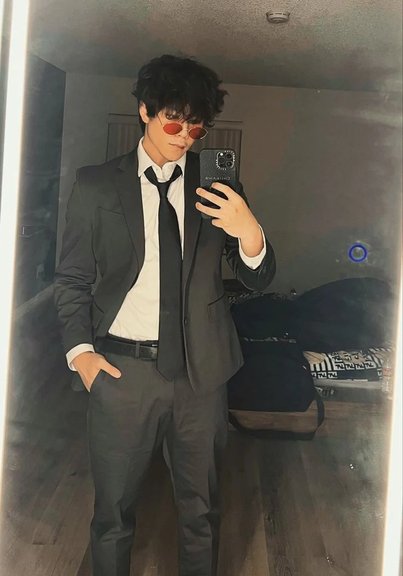 Aleks Le